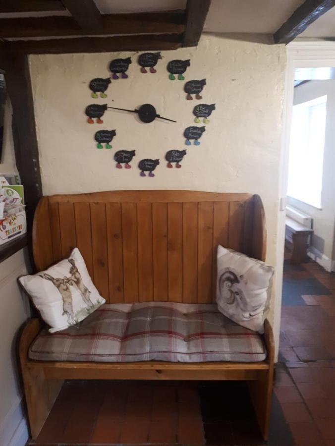 Seven Stars Inn Builth Wells Exterior photo